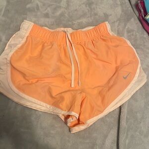 Nike Women’s Tempo Shorts